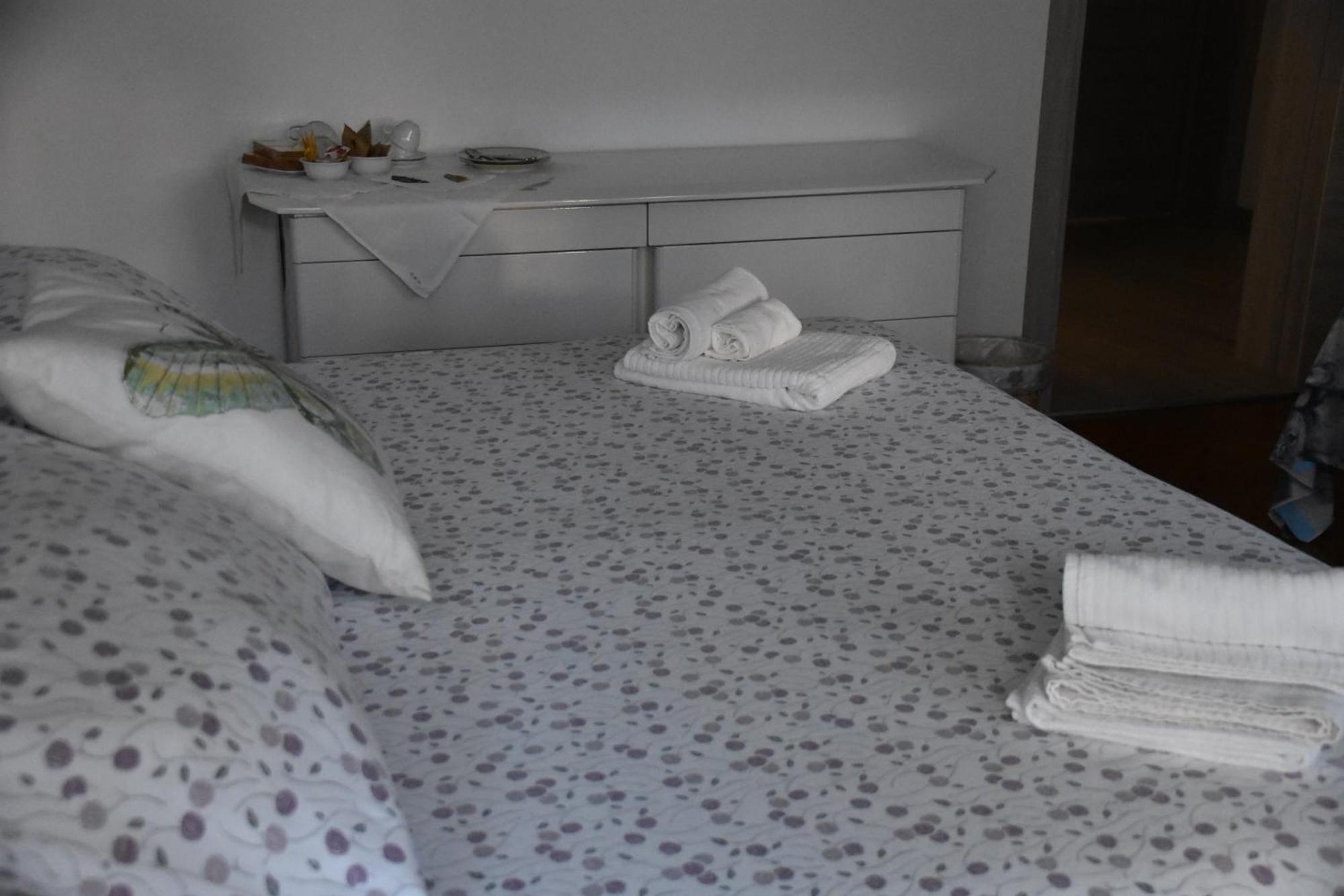 Residenza Delle Farfalle-Tripla Con Bagno Privato E Matrimoniale Con Bagno Condiviso Padova Ngoại thất bức ảnh